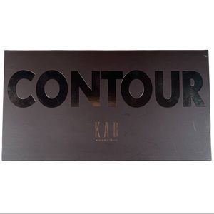 KAB Cosmetics matte contour palette Vol.1. Contains 8 silky powders thst blend